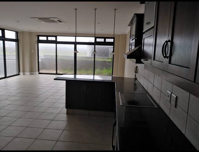 3 BEDROOM APARTMENT FOR SALE IN POINT WATERFRONT